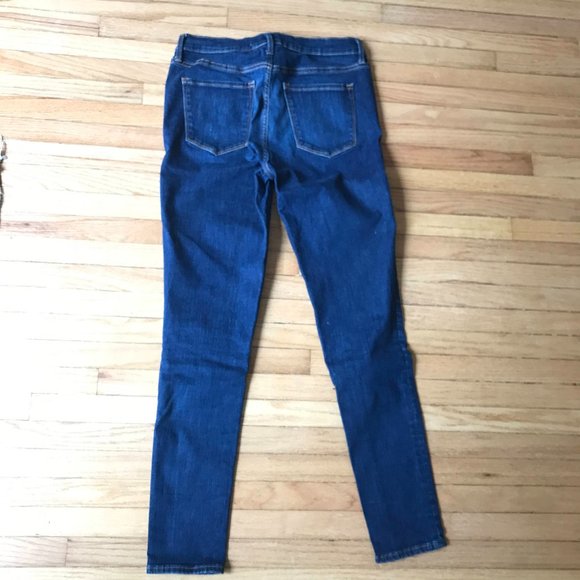 GAP True Skinny Jeans size 29R - almost new - Picture 3 of 5
